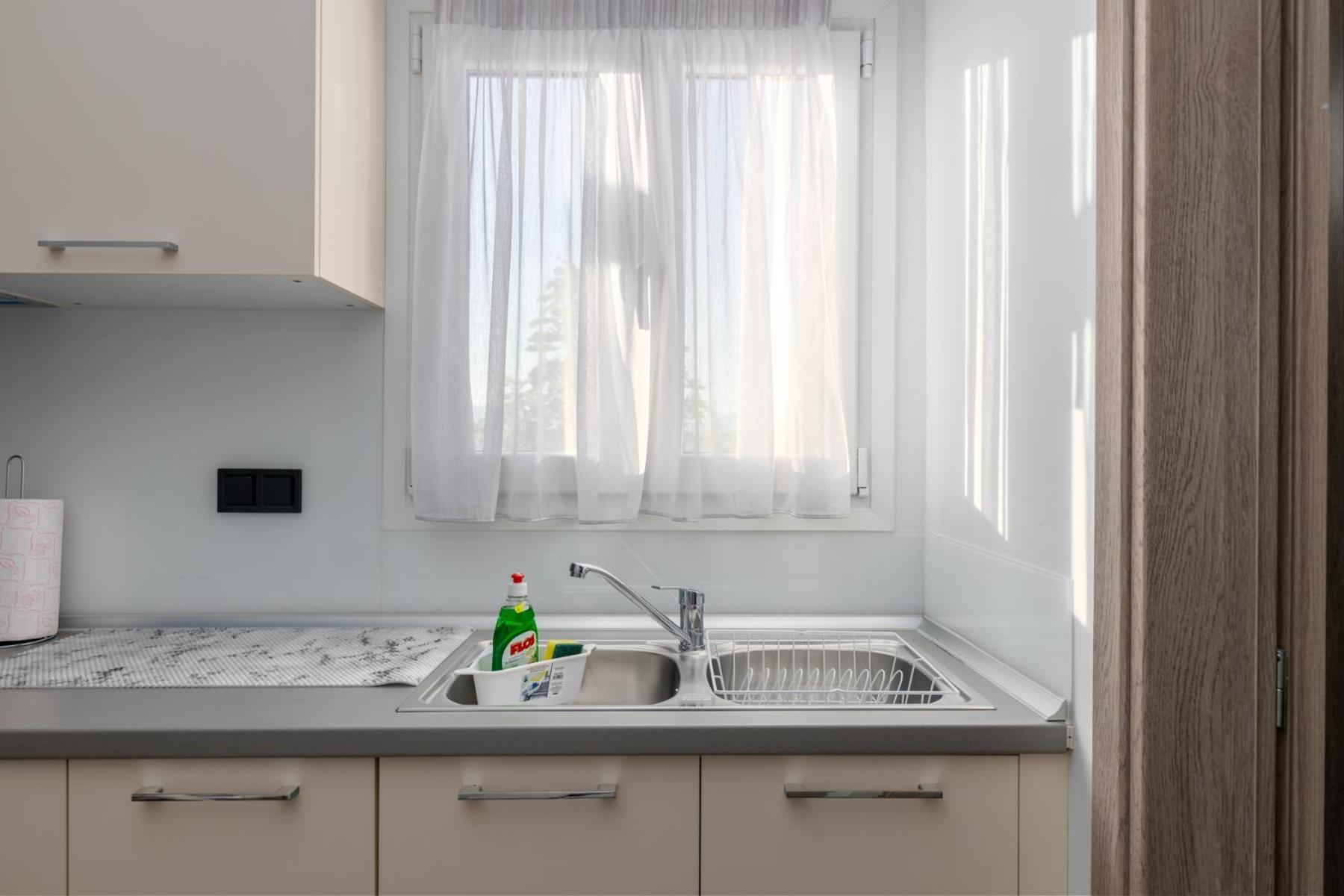 Carolina Apartment's *